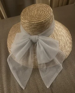 Eugenia Kim Nupcial MIRABEL SOMBRERO ALA ANCHA Gran Tamaño Organza Blanco Lazo Nuevo con Etiquetas - Imagen 1 de 12