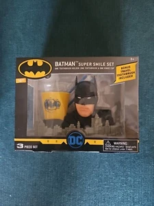 Batman Super Smile Set - Soporte para cepillo de dientes, cepillo de dientes y taza de enjuague NUEVO - Imagen 1 de 8