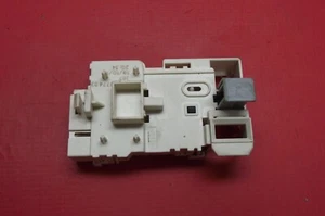 TUMBLE DRYER INDESIT IDC8T3B UK DOOR LOCK - Picture 1 of 3