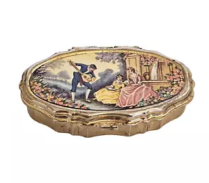 Portapillole vintage tono oro scena vittoriana piccolo made Japan - Foto 1 di 6