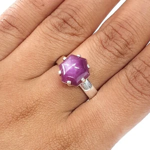 4.59gms Ruby Sugar Loaf Cabochon Prong Set 925 Sterling Silver Adjustable Ring - Picture 1 of 7