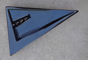 MCM Atomic Ashtray Ceramic Footed Black USA Mid Century Modern Scalene Triangle - Picture 1 of 13