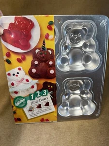 Wilton Vier Kleine Teddybären Aluminium Kuchenform Dessert Form #2105-9437 Neu - Bild 1 von 2