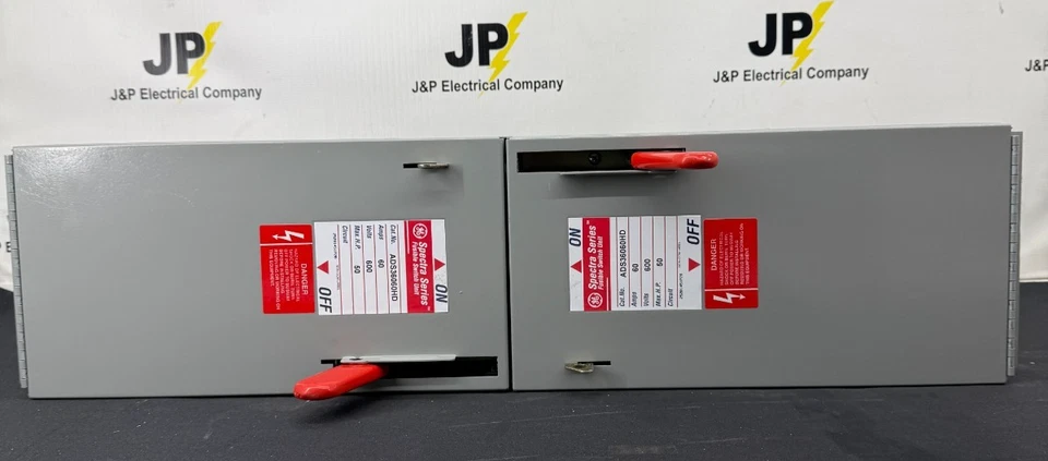 Nuevo Panelboard Interruptor Fusible General Electric ADS36060HD 60A Spectra 600V Foto 1 de 1