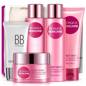 BIOAQUA 5-teiliges Gesichtspflegeset - Reiniger, Toner, Lotion, Creme, BB 120ml! - Bild 1 von 5