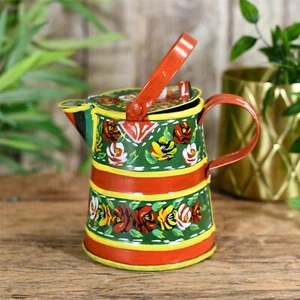 New 1 Pint Green Hand Painted Garden Watering Can Narrowboat / Canalware Design - Picture 1 of 3