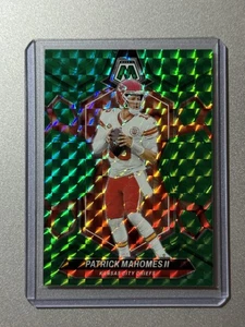 Patrick Mahomes II Kansas City Chiefs Panini Mosaic NFL 2024 GREEN MOSAIC PRIZM - Bild 1 von 4