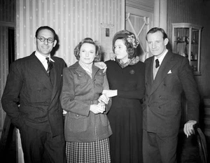 Captain Peter Churchill Anna Neagle Odette Churchill Trevor Ho- 1950 Old Photo - Picture 1 of 1