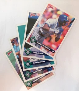 5 Baseball Trading Cards (4 Silver Prizm and 1 Donruss Counterparts card), Mint - Picture 1 of 11