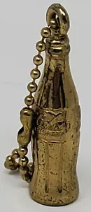 Portachiavi con ciondolo bottiglia Coca Cola in ottone vintage coca cola - Foto 1 di 2
