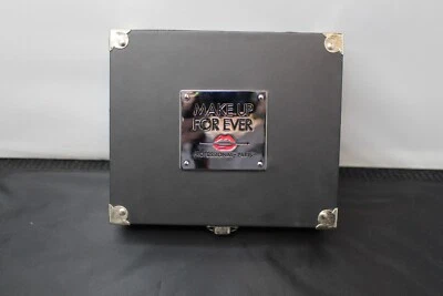 Make Up For Ever Studio Case Professional Eyeshadow Palette LIMITED EDITION New - Image 1 of 3