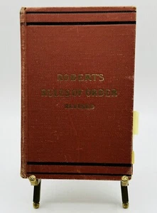 Antique Robert's Rules of Order Revised Henry M. Robert Book 1943 USA Army - Imagen 1 de 3
