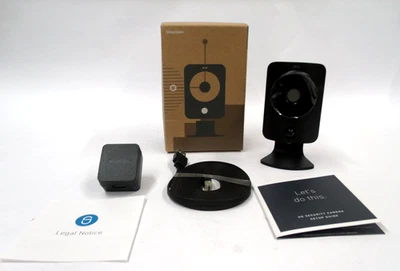 SimpliSafe SimpliCam Camera Wi-Fi HD Security Camera SSCM2 + Wall Charger + Cord - Image 1 of 4