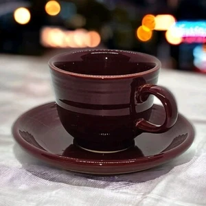 Vintage Zinnober rot Fiesta Tasse und Untertasse Fiestaware Homer Laughlin UUB weinrot  - Bild 1 von 9