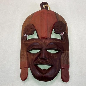 Hand Carved Wood Tribal Mask  - Vintage -  Made In Kenya - Picture 1 of 6