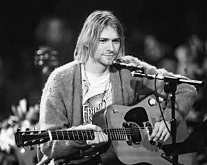 Rock Singer Kurt Cobain Glossy 8x10 Photo Nirvana Print