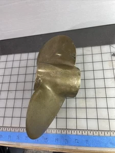 Quicksilver 48-22636A -12 Bronze Two Blade Propeller no chips dings just tarnish - Foto 1 di 20