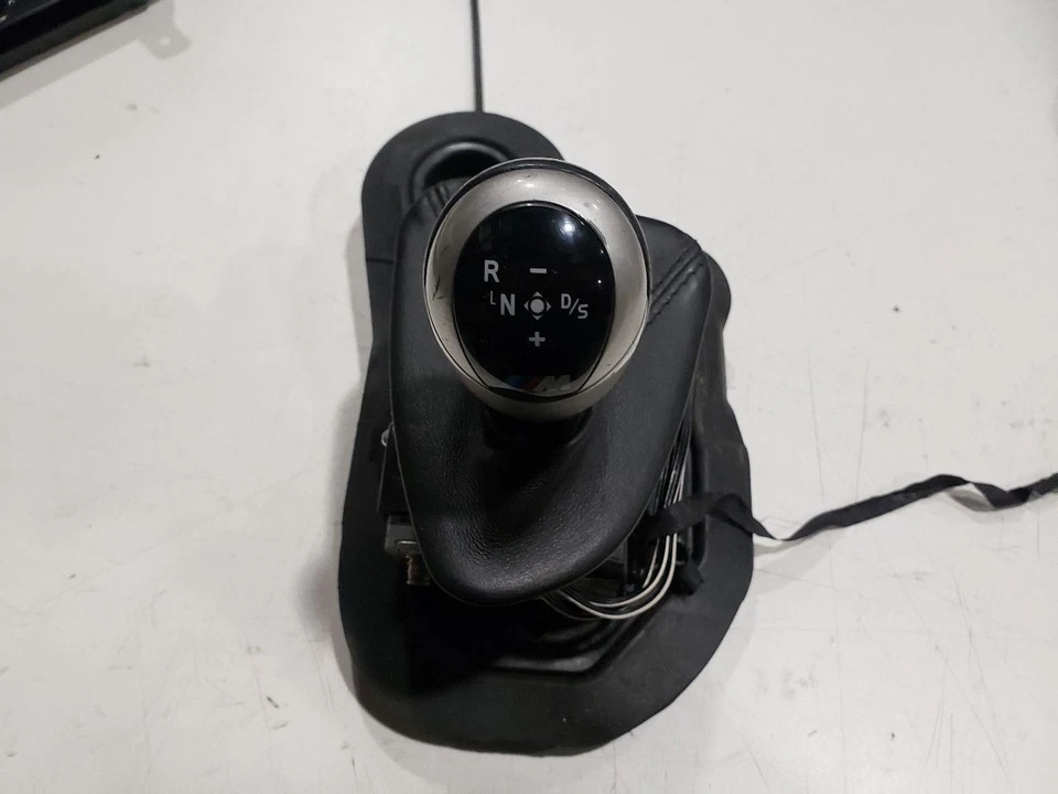 Selector de marchas palanca de cambios automática - BMW M3 E93 2008 convertible - OEM 7841828 Foto 1 de 4