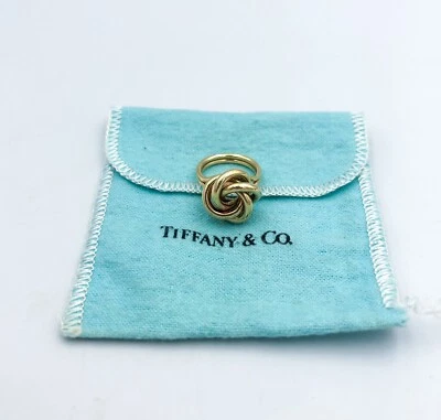 Anillo nudo amor oro amarillo 14k vintage de Tiffany & Co. Foto 1 de 4