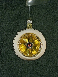 Adorno de vidrio Inge - bola reflectora floral dorada - Imagen 1 de 1