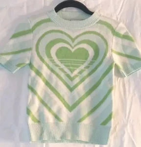 SO Green Heart Crop Sweater XS - Picture 1 of 4