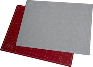 Alfombra de corte 90x60cm o 60x45cm verde/rojo -autocuradora - cortadora de rodillos - Imagen 1 de 5
