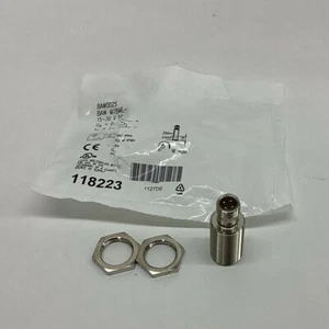 BAW002K BAW M18MI-UAC50B-S04G For BAW0025 BAW M18ME-UAC50B-S04G Proximity Sensor - Picture 1 of 3