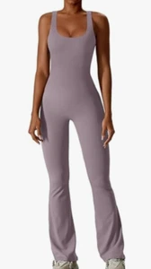 NEW Reoria Women's Full Body Sexy Scoop Neck Bodycon Fare Jumpsuit Size Medium - Picture 1 of 2