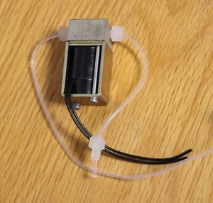 Takasago UDV-2-M6CH 2-Wege 24VDC Magnetventil 600kPa - Bild 1 von 4