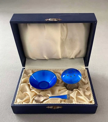 Juego de coctelera de colección Ela Dinamarca plata esterlina y esmalte salero champiñones pimienta Foto 1 de 4