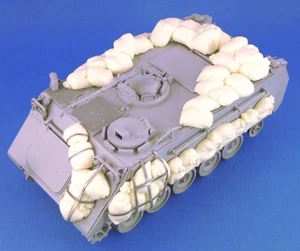 Set resina armatura sacco sabbia scala 1/35 M113 APC guerra Vietnam esercito USA carro armato aggiornamento - Foto 1 di 2
