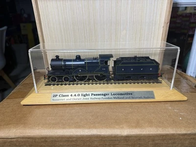 Mainline OO Gauge 4-4-0 LMS/BR Class 2P  Locomotive 45 SDJR W/Display LN RARE - Image 1 of 4