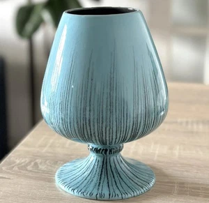 Vintage Beswick Goblet Vase / Planter, Glossy Blue 8” - Picture 1 of 6