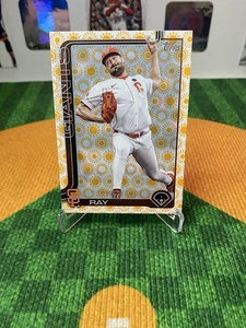 🔥 2025 Topps Series 2 Robbie Ray Holiday Sun ☀️ San Francisco Giants - #459 💎 - Bild 1 von 2