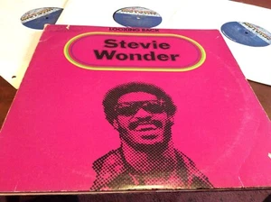 STEVIE WONDER - LOOKING BACK **TRIPLE VINYL LP SET** 1971 U.S. MOTOWN  EXCELLENT - Picture 1 of 6