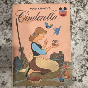 Cinderella - Walt Disney's Wonderful World Of Reading - 1974 - Picture 1 of 2