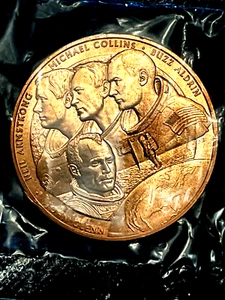 Michael Collins, Aldrin & Glenn US MINT 1.5-inch SEALED Bronze medal - Picture 1 of 2