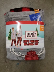 NEW Holiday FamJams Kid's Unisex Matching Family Pajamas, 2 Piece Set 4/5 - Picture 1 of 1