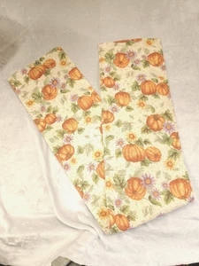 Autumn Fall Pumpkins TABLE RUNNER 66X12 Woven Fabric Pre-owned Tags Removed - Picture 1 of 3