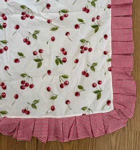 Kirschrot Gingham Rüschen Tischdecke 59" x 80" Cottagecore Rechteck Baumwolle - Bild 1 von 12
