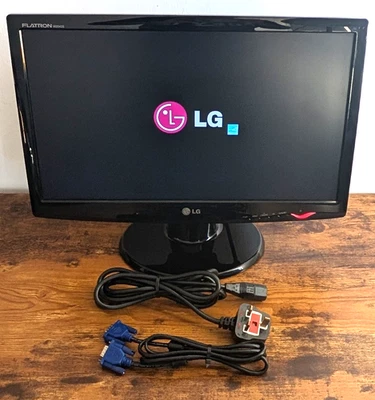 LG Flatron W2043S-PF 20" Widescreen LCD Monitor - Fully Tested & Working - image 1 of 4