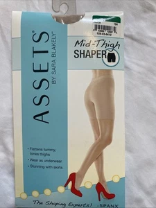 SPANX Assets by Sara Blakely Mid-Thigh Shaper 166B Nude Women's Size 3 - Picture 1 of 3