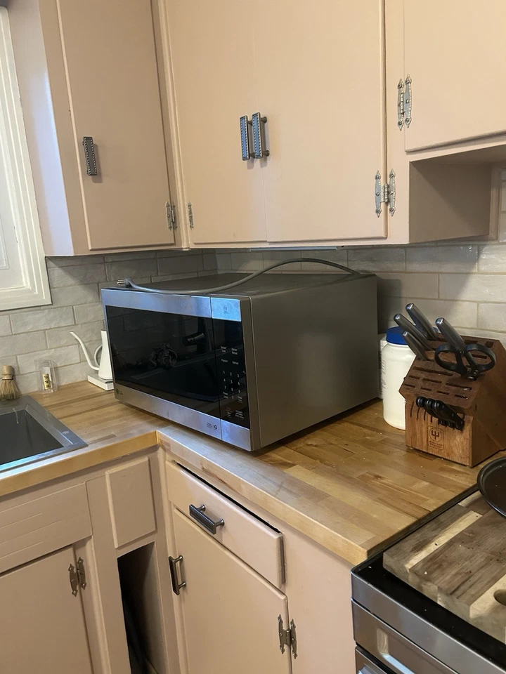 Horno microondas This Is A LG (Life’s Good) Lmc2075st Foto 1 de 4