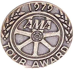 Pin de solapa AMA Tour Award 1979 - Imagen 1 de 2