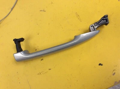 2004-2010 LEXUS RX330 OUTSIDE DOOR HANDLE - Image 1 of 3