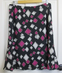 Axcess Black Geometric Skirt Womens Size 16 32x23 Sheer Lined Pull On 7-31924 - Picture 1 of 5