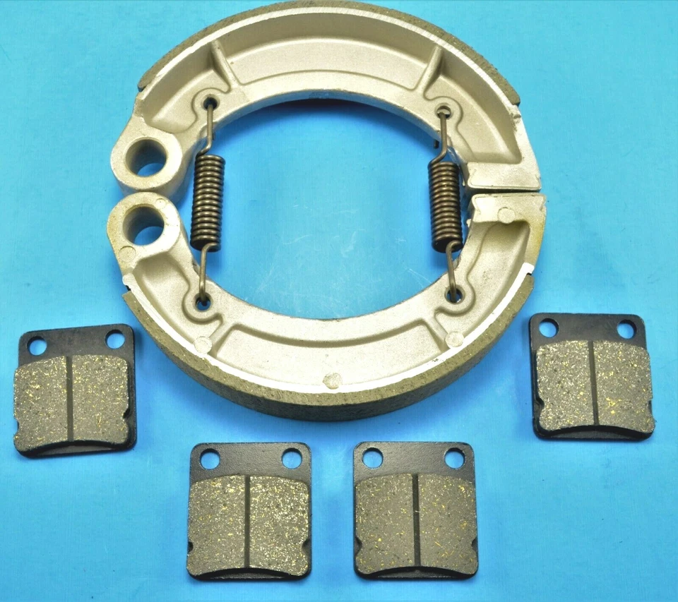 Pastillas de freno delanteras y zapatas de freno traseras Yamaha Kodiak 400 YFM400 YFM400A 2x2 2003 Foto 1 de 1