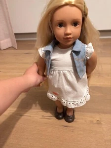 Our Generation Blonde Puppe - Bild 1 von 2