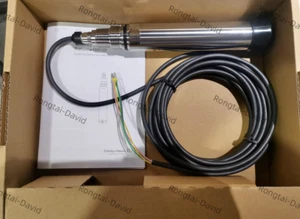 E+H CUS51D-AAD1A3  Floating object measurement sensor New original genuine produ - Picture 1 of 3