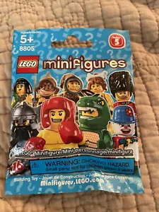2011 Lego Minifigures Series 5 8805 Random NEW in Package! Blind Bag sealed - Picture 1 of 2